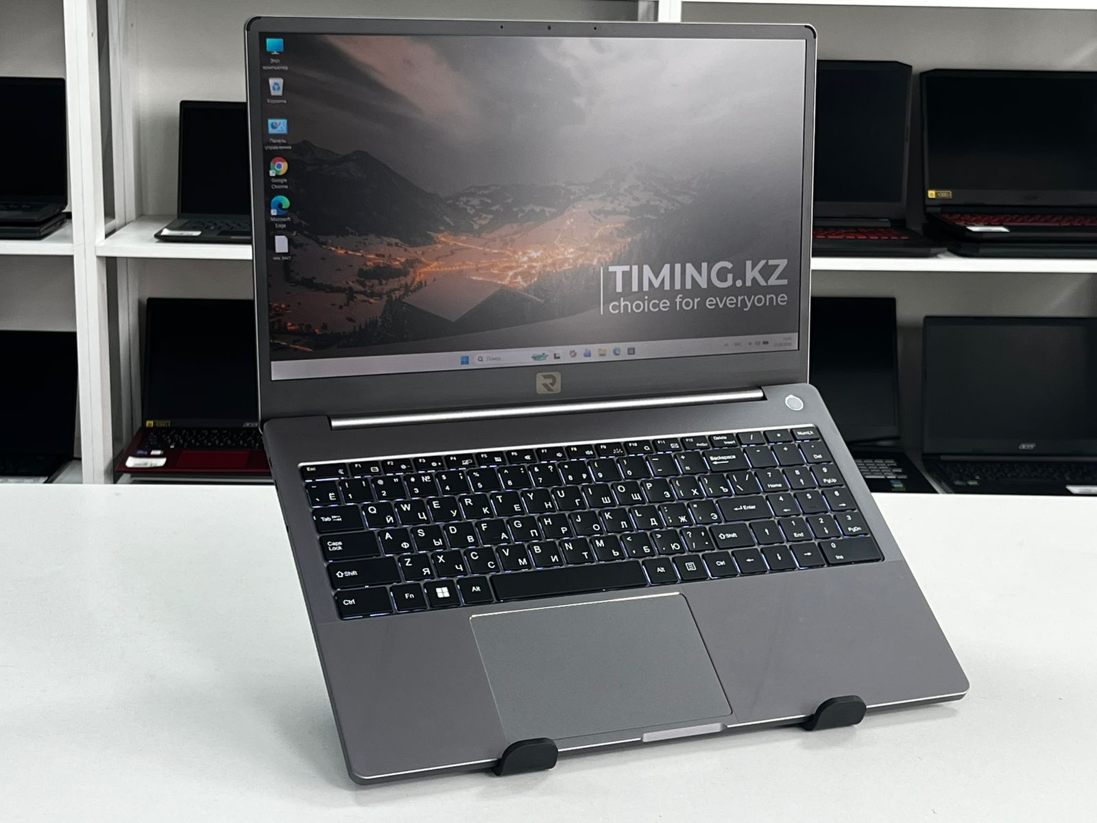 Ноутбук Refresh 15 (БУ) - 15.6 FHD/Ryzen 5 5625U/8GB/SSD 256GB/Vega