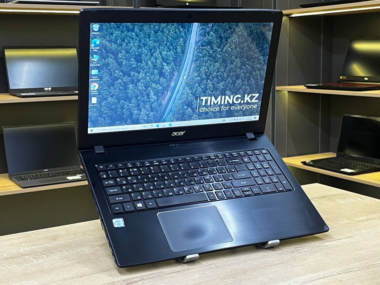 Ноутбук Acer Aspire E5 (БУ) - 15.6 HD/Core i7-7500U/8GB/SSD 128GB/940MX