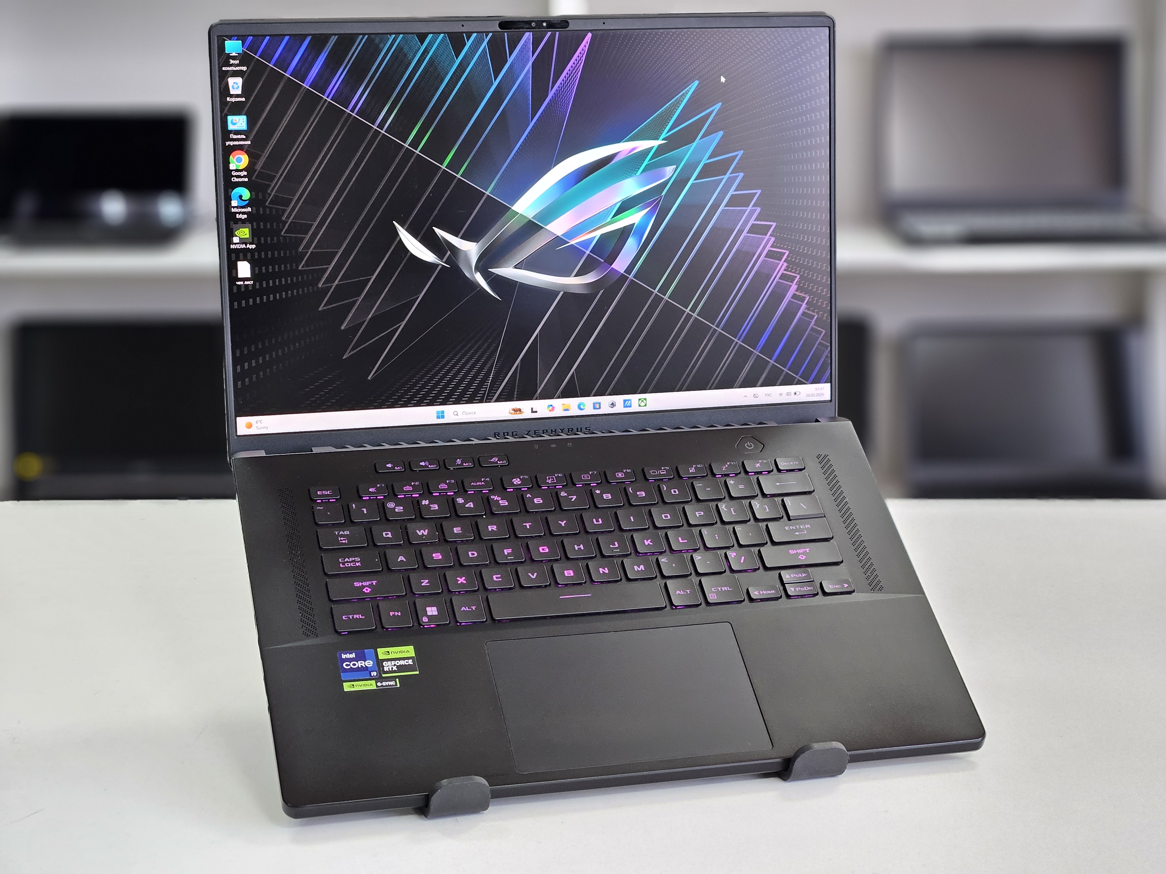 Ноутбук ASUS ROG Zephyrus M16 (Б/У) - 16 2K 240hz/Core i9-13900H/16GB/SSD 1TB/RTX 4070 8GB
