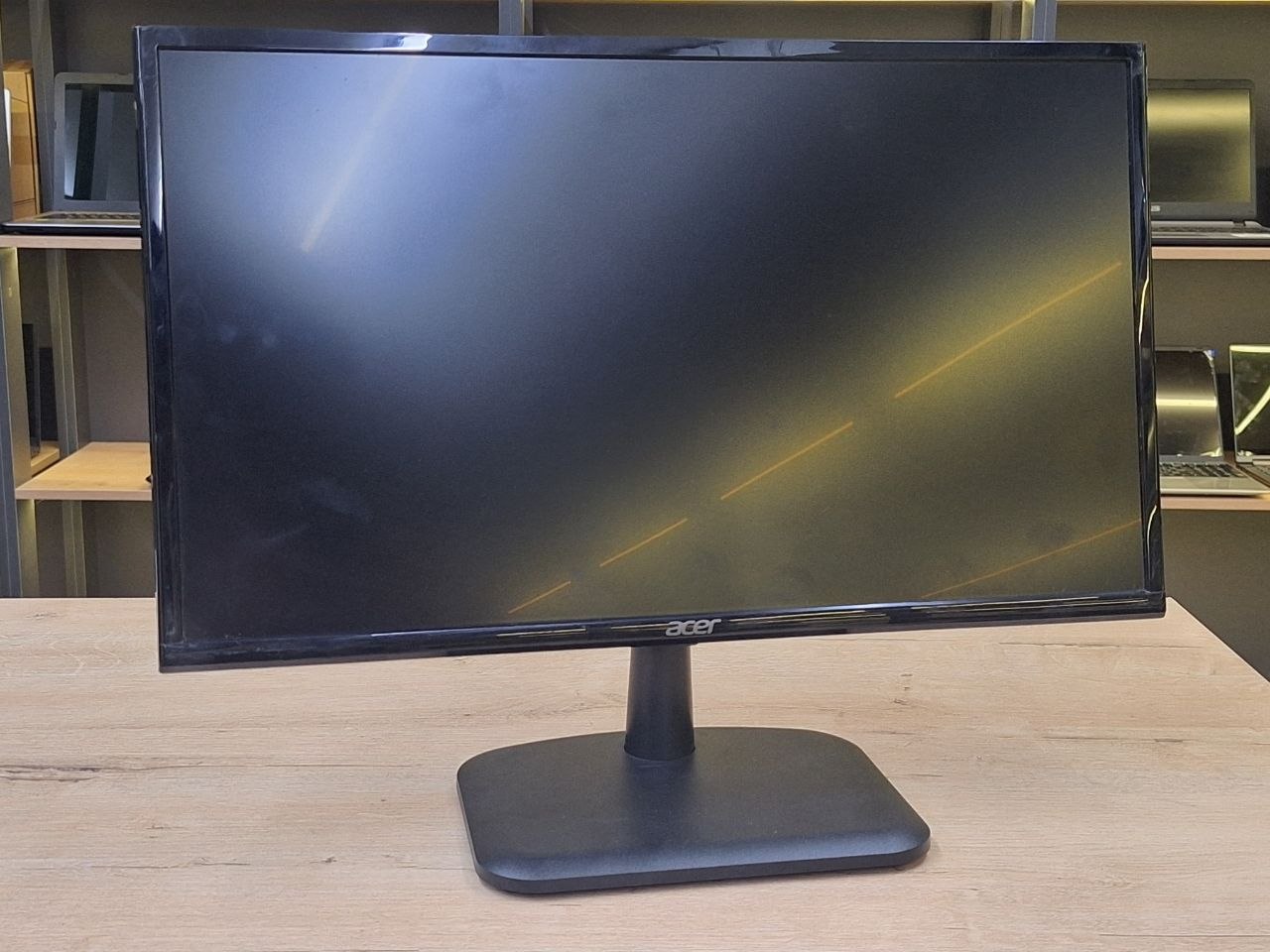 Монитор Acer EK220Q (Б/У) - 22" HD/60Hz/HDMI/VGA