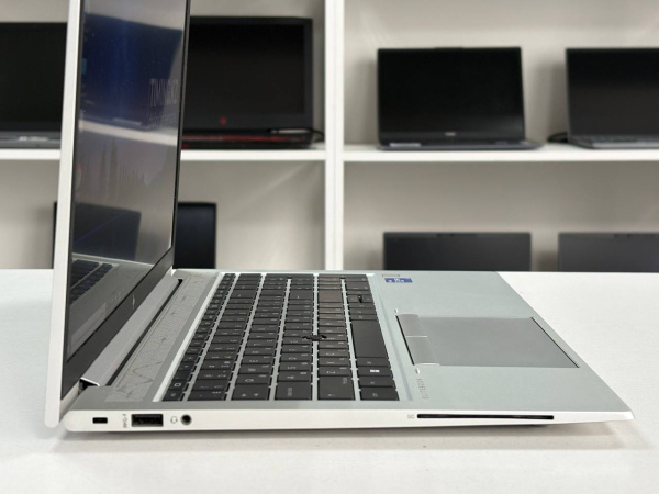 Ноутбук HP EliteBook 850 G8 (Б/У) - 15.6 FHD/Core i7-1185G7/32GB/SSD 512GB/Iris Xe