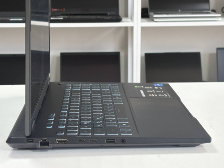 Ноутбук ASUS TUF Gaming F16 (БУ) - 16" WUXGA 165Hz/Core i5-13450HX/16GB DDR5/SSD 512GB/RTX 5050 8GB