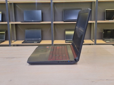 W_Ноутбук Acer Nitro AN515 (Б/У) - 15.6 HD 60Hz /Ryzen 5 2500U/8 ГБ/SSD 240 ГБ + HDD 500 ГБ/RX 560 4 ГБ