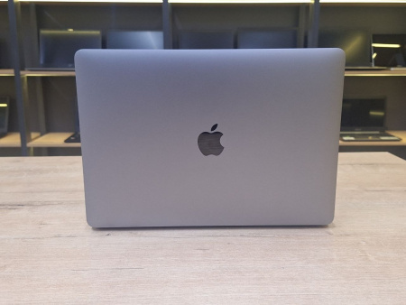 Ноутбук MacBook Air 13 2020 Б/У - 13.3 2K Retina/Apple M1/8 ГБ/SSD 256 ГБ/87% 340 циклов
