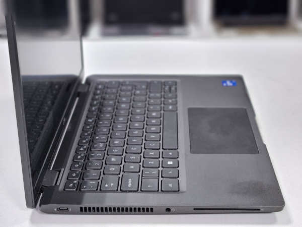 Сенсорный Ноутбук Dell Latitude 7420 (БУ) - 14 FHD Touch/Core i7-1165G7/16GB/SSD 512GB/Iris Xe