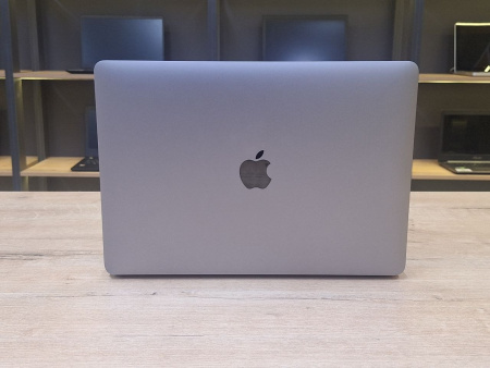 Ноутбук MacBook Air 13 2020 (БУ) - 13.3 2K/Core i3/8GB/SSD 256GB/387 циклов 90%