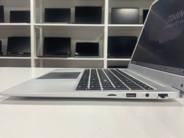 Ноутбук DEXP Aquilon C15 (БУ) - 15.6 FHD/Celeron N4020/8GB/SSD 128GB/UHD 600