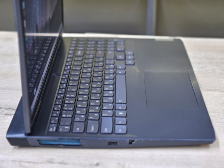 Ноутбук Lenovo IdeaPad Gaming 3 (Б/У) - 15.6 FHD 165Hz/Core i5-12450H/16GB/SSD 512GB/RTX 3050 4GB
