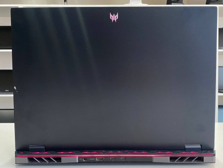 Ноутбук Acer Predator Helios 18 (БУ) - 18 1920x1200 165Hz/i7-13700HX/16GB/SSD 1TB/RTX 4060 8GB