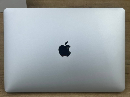 Ноутбук MacBook Air 13 2019 (БУ) - 13.3 2K/Core i5/8GB/SSD 128GB/29 циклов 100%