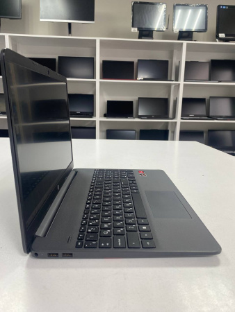 Ноутбук HP Laptop 15s (БУ) - 15.6 FHD/Ryzen 3 3250U/8GB/SSD 256GB/Radeon Graphics