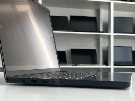 Ноутбук Lenovo IdeaPad Slim 3 (БУ) - 15.6 FHD/Core i5-13420H/16GB/SSD 512GB/UHD