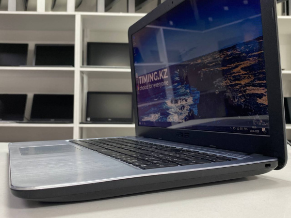 Ноутбук Asus X540SA (БУ) - 15.6 HD/Celeron N3050/4GB/SSD 128GB/Intel HD