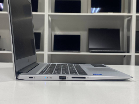 Ноутбук Acer Swift 1 (Б/У) - 14 HD/Celeron N3350/4GB/SSD 128GB/HD Graphics