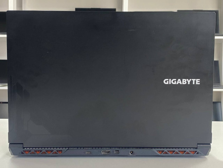 Ноутбук Gigabyte G5 MF (БУ) - 15.6 FHD 144Hz/Core i5-12500H/8GB/SSD 512GB/RTX 4050 6GB