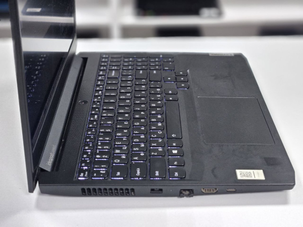 Ноутбук Lenovo IdeaPad Gaming 3 (Б/У) - 15.6 FHD/Core i5-11300H/8GB/SSD 512GB/RTX 3050 4GB