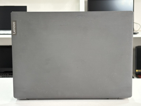 Ноутбук Lenovo V14-ADA 82C6 (БУ) - 14 FHD/Athlon 3150U/4GB/SSD 256GB/Vega 3