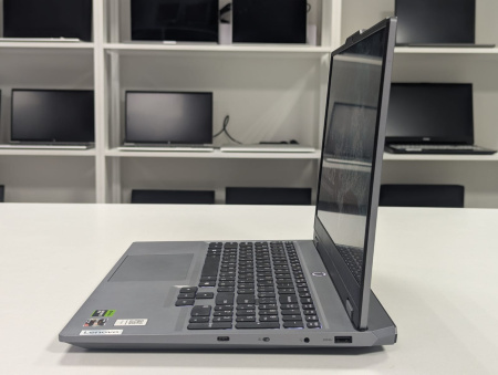 Ноутбук Lenovo LOQ 15 (Б/У) - 15.6"FHD 144Hz/Ryzen 5 7235HS/16GB DDR5/SSD 512GB/RTX 3050 6GB