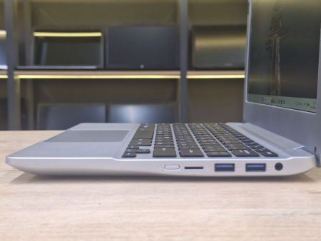 Ноутбук Vovola NB1105A (Б/У) - 14" HD/Celeron J4105 /8 GB/SSD 64 GB/UHD 600