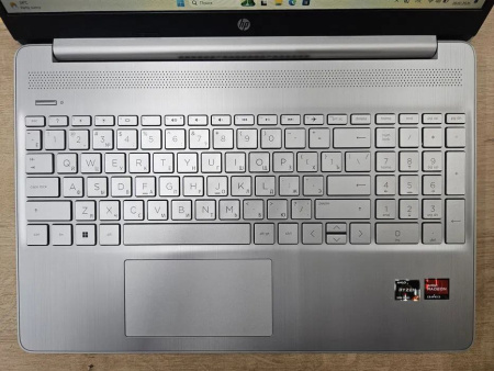 Ноутбук HP Laptop 15 (Б/У) - 15.6 FHD/Ryzen 7 5700U/8GB/SSD 512GB/Radeon Graphics