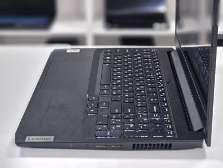 Ноутбук Lenovo IdeaPad Gaming 3 (Б/У) - 15.6 FHD/Core i5-11300H/8GB/SSD 512GB/RTX 3050 4GB