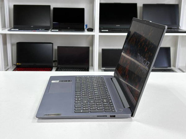 Ноутбук Lenovo IdeaPad Slim 3 (БУ) - 15.6" FHD/Core i5-12450H/16GB LPDDR5/SSD 512GB/UHD