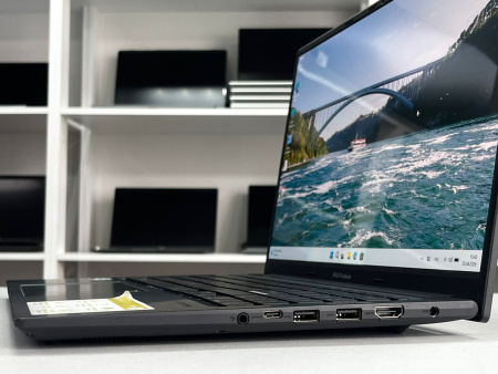 Ноутбук Asus VivoBook X15 OLED (БУ) - 120Hz 15.6 2K/Core i5-13500H/16GB/SSD 1TB/Iris Xe