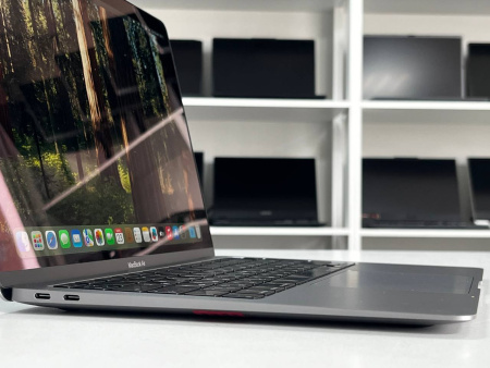Ноутбук MacBook Air 13 2020 (БУ) - 13.3 2K/Core i3/8GB/SSD 256GB/513 циклов 86%