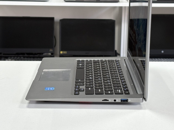 Ноутбук Default String (БУ) - 14 HD/Celeron N3450/6GB/SSD 256GB