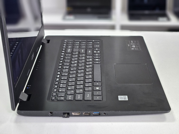 W_Ноутбук Acer Aspire 3 (Б/У) - 17.3 HD/Core i3-1005G1/4GB/SSD 240GB/UHD