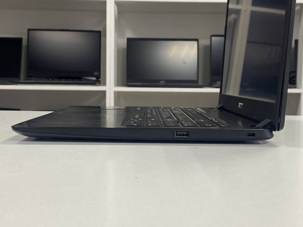 Ноутбук Acer Aspire 3 (Б/У) - 15.6 HD/Athlon 300U/4GB/SSD 128GB/540X Series