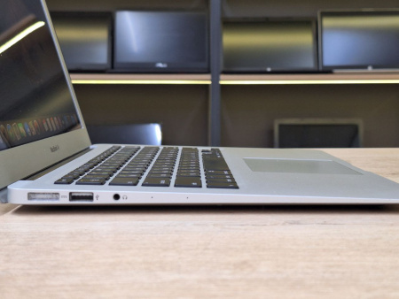 Ноутбук MacBook Air 13 2013 (БУ) - 13.3" HD/Core i5/4GB/SSD 256GB/Intel HD