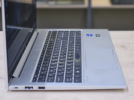 Ноутбук HP ProBook 450 G9 (Б/У) - 15.6 FHD/Core i7-1255U/16GB/SSD 512GB/MX 570 2GB