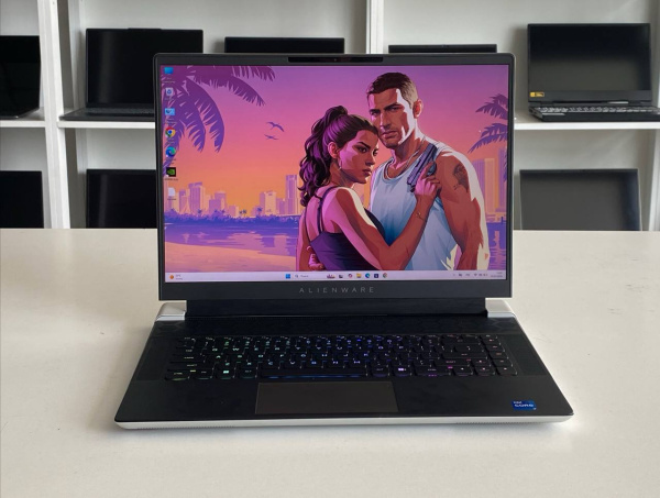 Ноутбук Alienware x16 R1 (БУ) - 16" QHD+ 240Hz/i7-13700H/16GB LPDDR5/SSD 1TB/RTX 4070 8GB