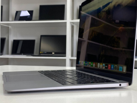 Ноутбук MacBook Air 13 2019 (БУ) - 13.3 2K/Core i5/8GB/SSD 128GB/UHD/482 циклов 85%