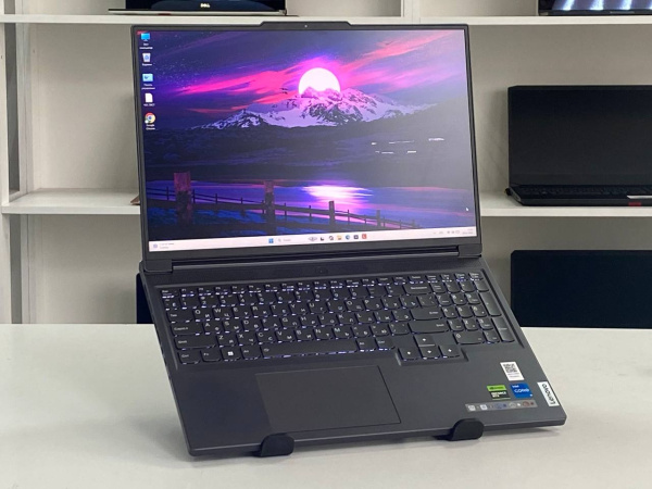 Ноутбук Lenovo Legion Slim 5 (Б/У) – 16" 2K 240Hz /Core i5-13500H/16GB DDR5/SSD 1TB/RTX 4060