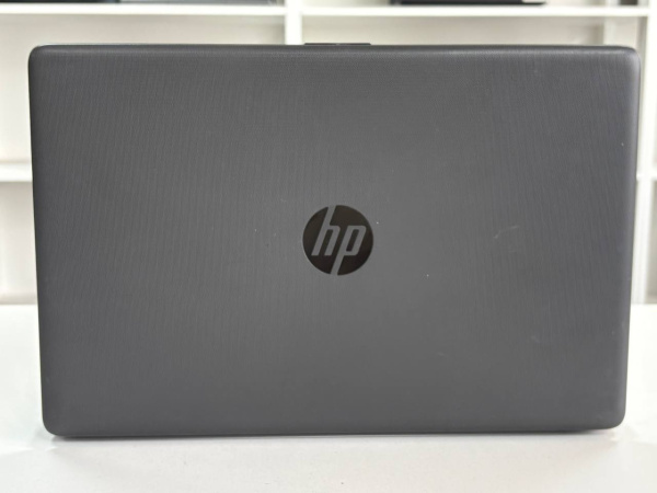 Ноутбук HP 250 G7 (БУ) - Core i3-7020U/8GB/SSD 240GB/HD 620