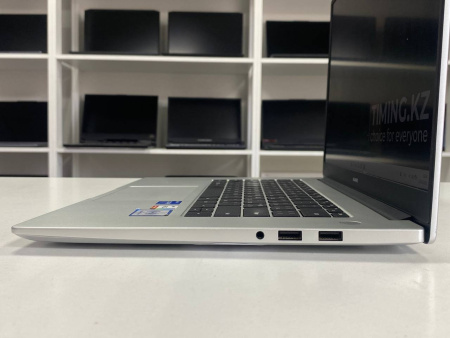 Ноутбук Huawei BOD-WXX9-PCB-B5 (БУ) - 15.6 FHD/i5-1135G7/8GB/SSD 256GB/Iris Xe