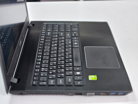 Ноутбук Acer Aspire E5 (Б/У) - 15.6 HD/Core i3-6006U/8GB/SSD 256GB/940MX 4GB