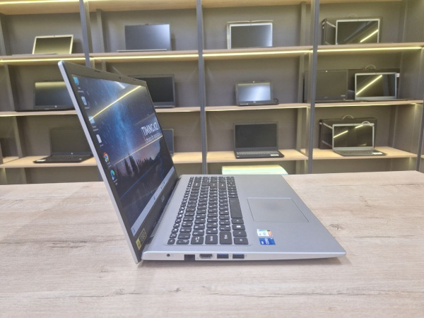 Ноутбук Acer Aspire 3 (Б/У) - 15.6 FHD 60Hz/Core i5-1135G7/8GB/SSD 512GB/Iris Xe