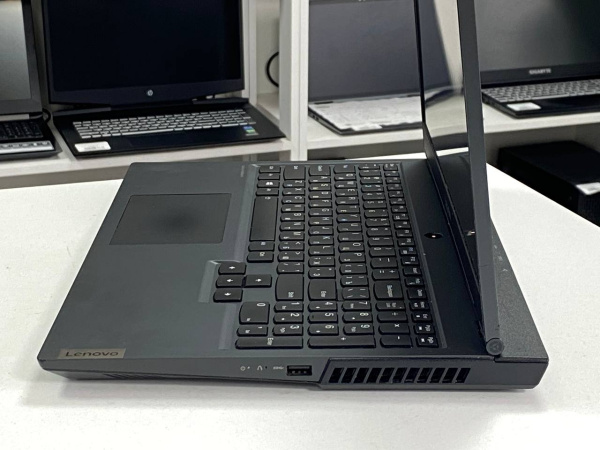 Ноутбук Lenovo Legion 5 (БУ) - 15.6 FHD 144Hz/Ryzen 5 4600H/8GB/SSD 512GB/GTX 1650 4GB