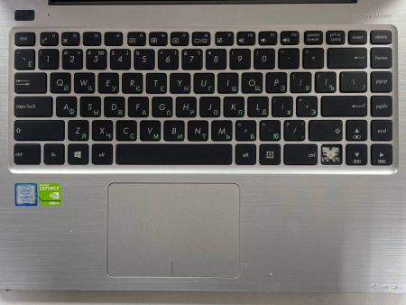 Ноутбук Asus VivoBook X456 (Б/У) – 14" HD /Core i5-7200U/8GB/SSD 128GB/930MX