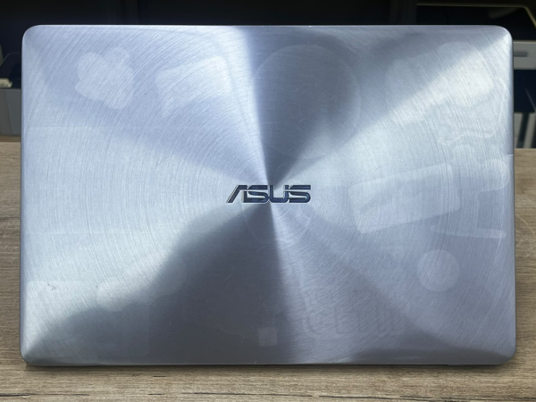 Ноутбук Asus UX330C (БУ) - 14 FHD/Core i5-7Y54/4GB/SSD 256GB/UHD