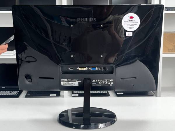 W_ 22" Монитор Philips 227E7Q  (БУ), 1920x1080, 60 Гц, VGA