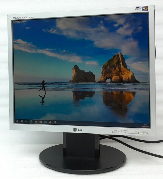 Монитор LG L1752S, (Б/У) 17", TN, (1280x1024) VGA