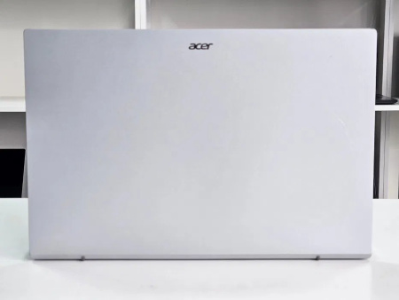 Ноутбук Acer Aspire 3 (Б/У) - 15.6 FHD/Ryzen 7 5700U/8GB/SSD 512GB/Radeon Vega