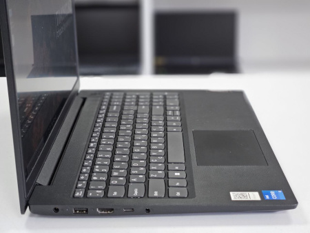Ноутбук Lenovo V15 G4 (Б/У) - 15.6 FHD/Core i5-12500H/8GB/SSD 512GB/UHD