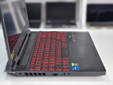 Ноутбук Acer Nitro 5 (Б/У) - 15.6 FHD 144Hz/Core i5-12500H/16GB/SSD 512GB/RTX 3050Ti 4GB