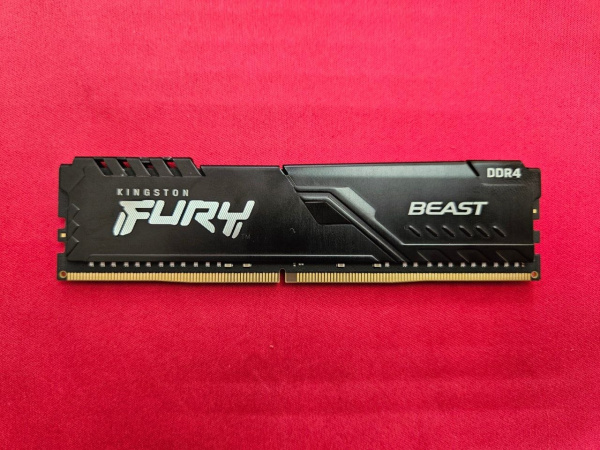 Оперативная память/ОЗУ - Kingston Fury DDR4 16GB 3200MHz DIMM (БУ)