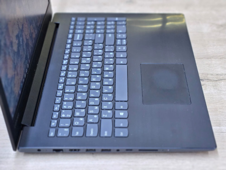 Ноутбук Lenovo Ideapad 330 (Б/У) - 15.6 HD/Core i3-8130U/4GB/SSD 240GB/UHD
